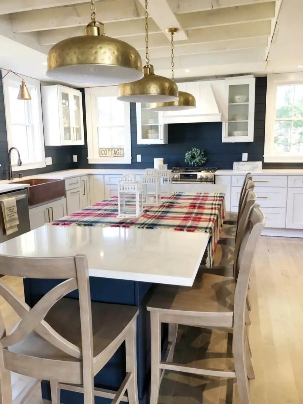 imgi_150_universal-factory-direct-kitchens-26